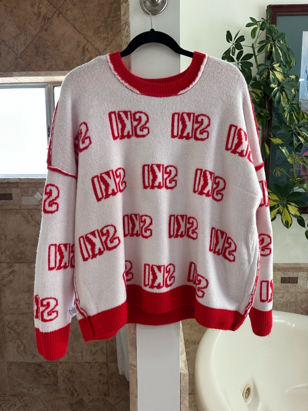 Cece Red SKI Crewneck Sweater - Women's Cozy Winter Pullover Size L - Picture 8 of 9